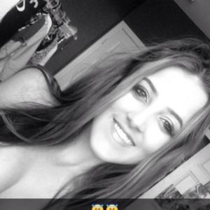 Meet your Posher, Ana